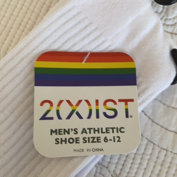 Pride Athletic Socks 🌈 - Picture 3 of 4